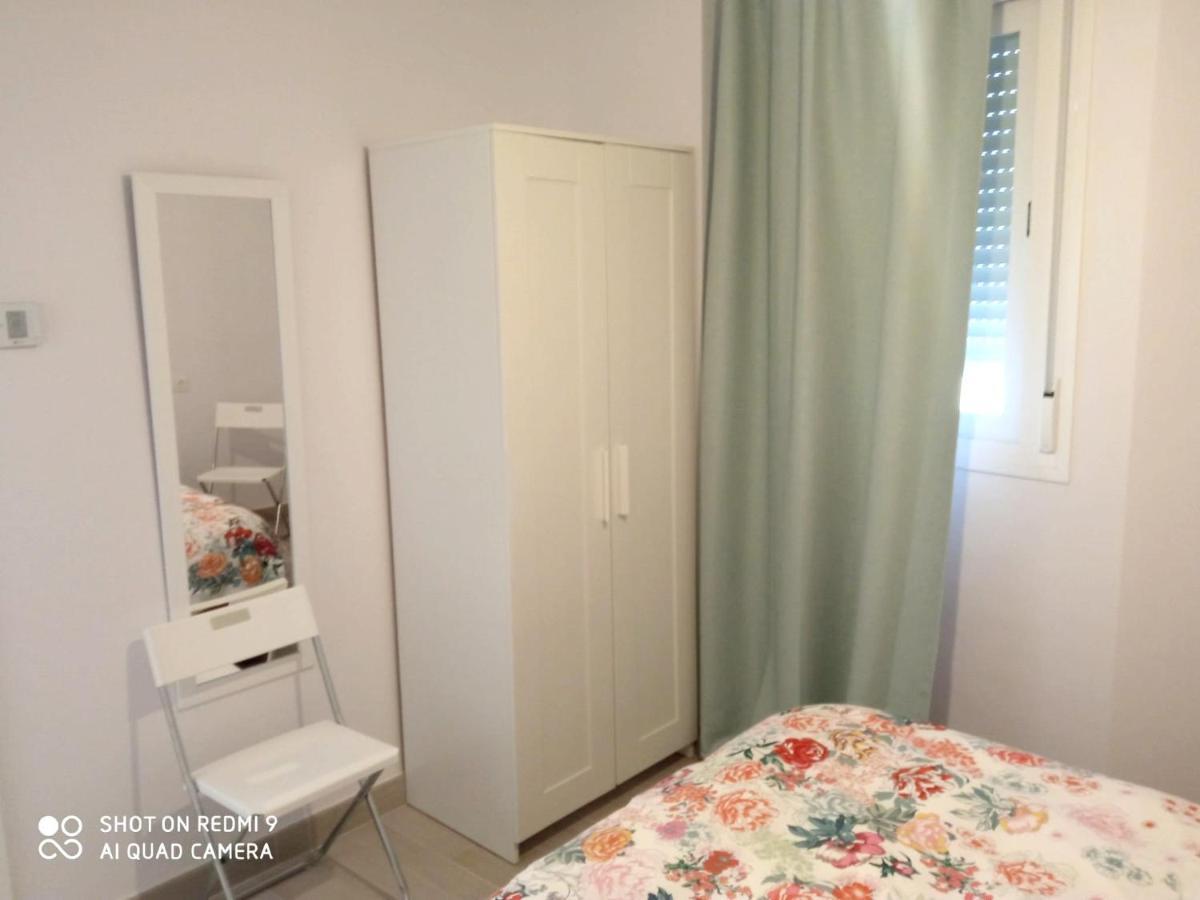 פואנגירולה Vuestro Apartamento Del Sur מראה חיצוני תמונה